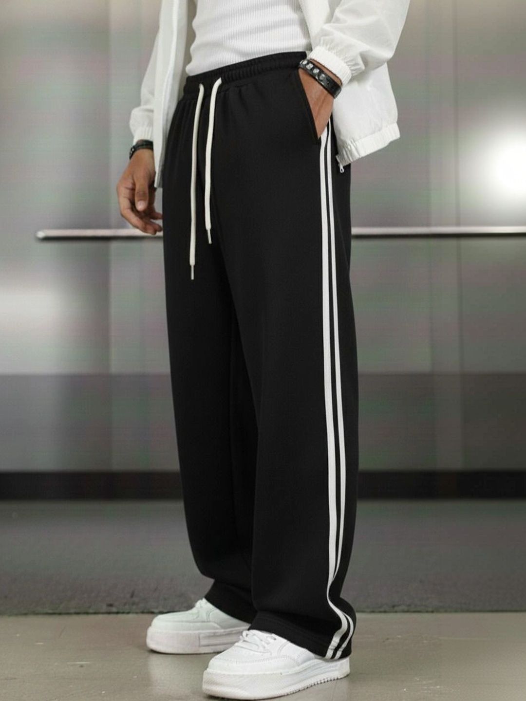 Daphne Maurier Men Regular Fit Training Track Pants-picture-15