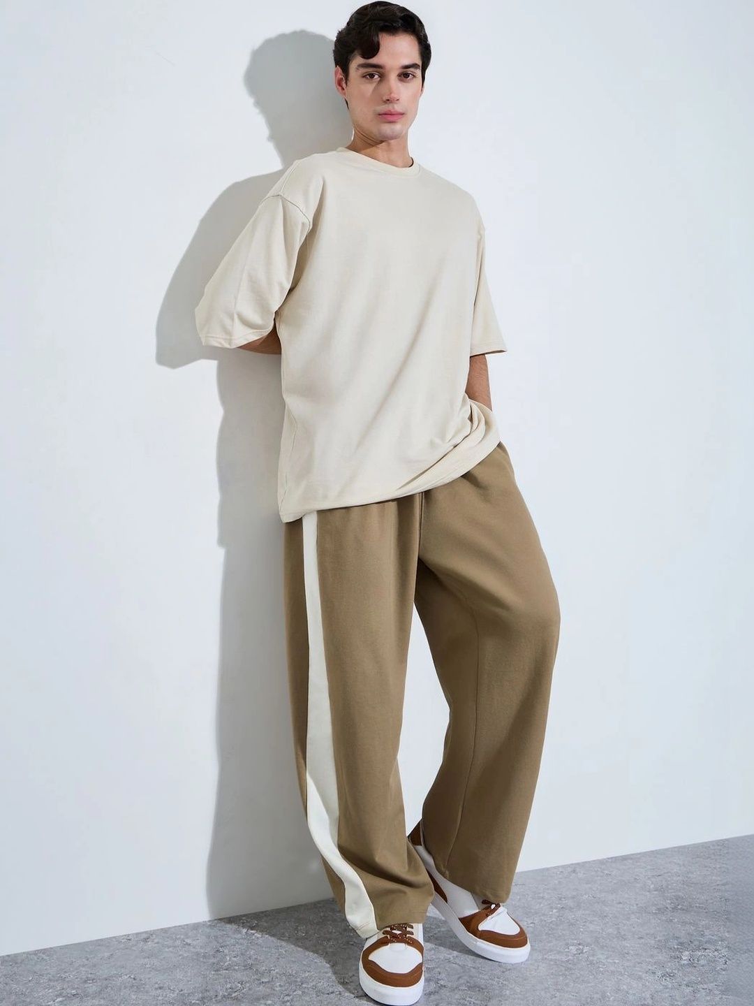 Styli Men Relaxed Fit Colourblocked Track Pants-picture-11
