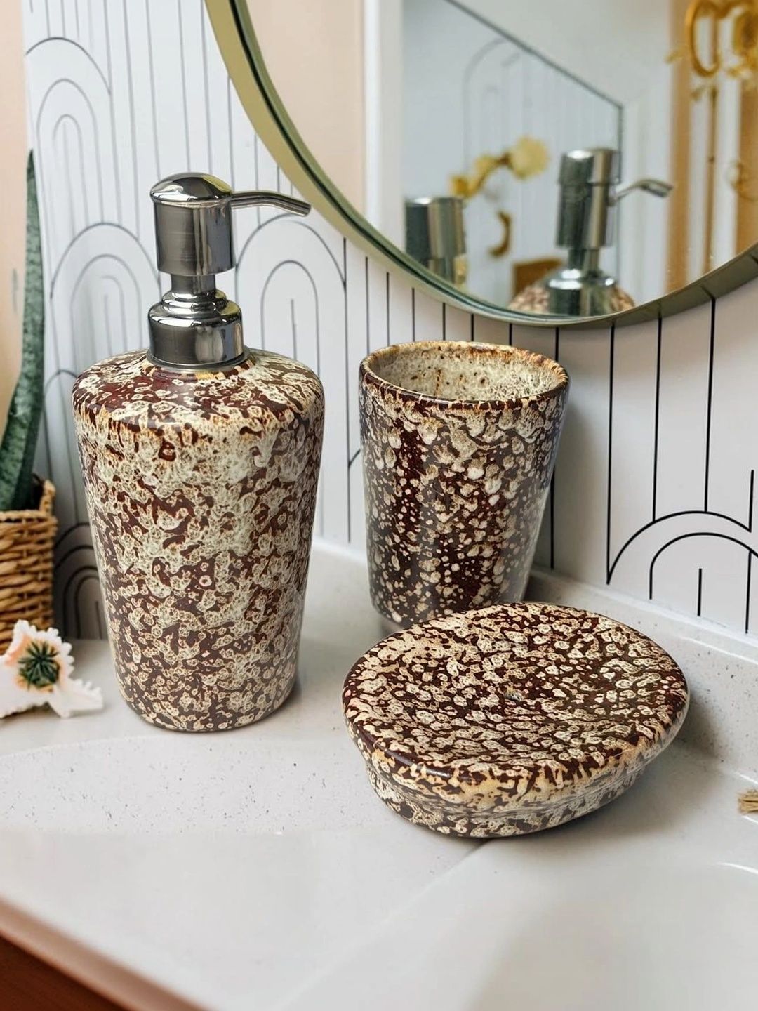 Heirloom Home Brown 3 piece Textured Ceramic Bath Accessories Set-picture-56