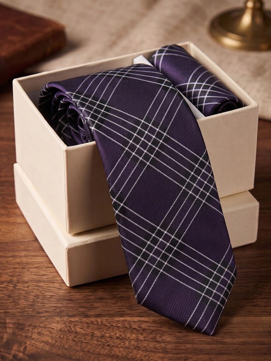 Tie Benon Men Checked Broad Tie-picture-25