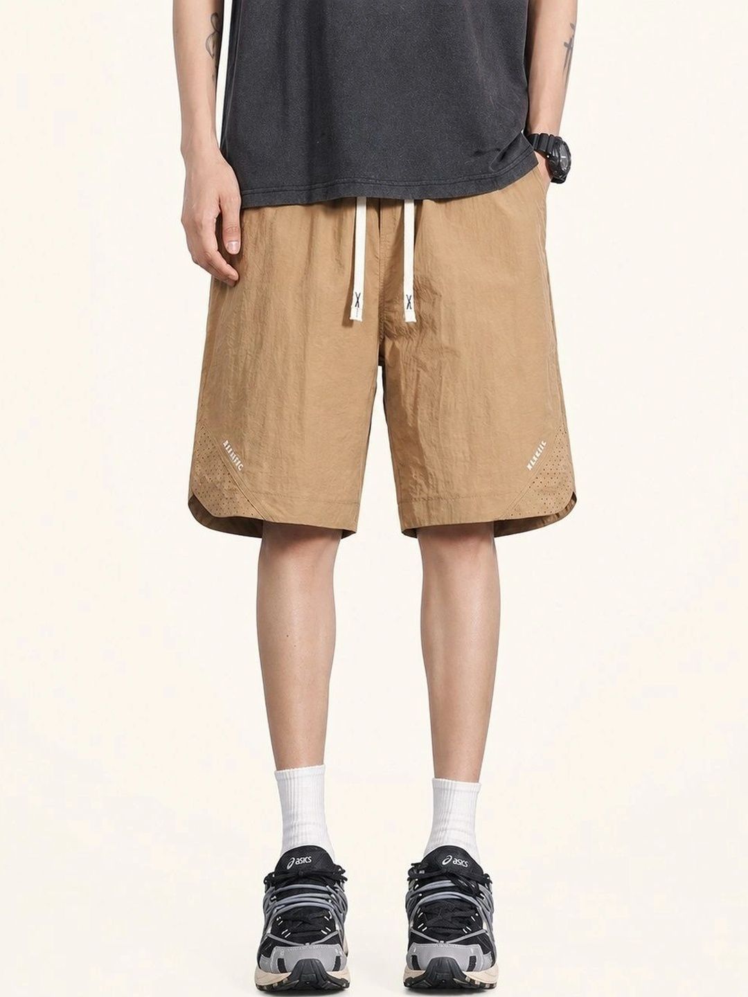 Suo Men Loose Fit Mid-Rise Shorts-picture-56