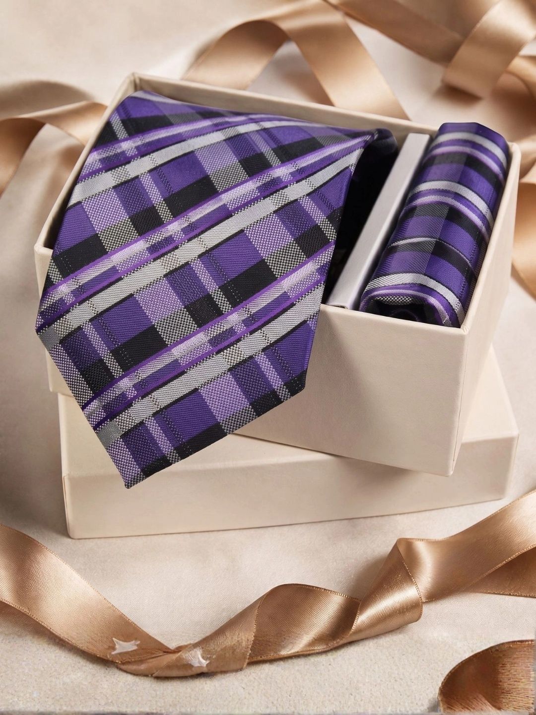 Tie Benon Men Checked Broad Tie-picture-31