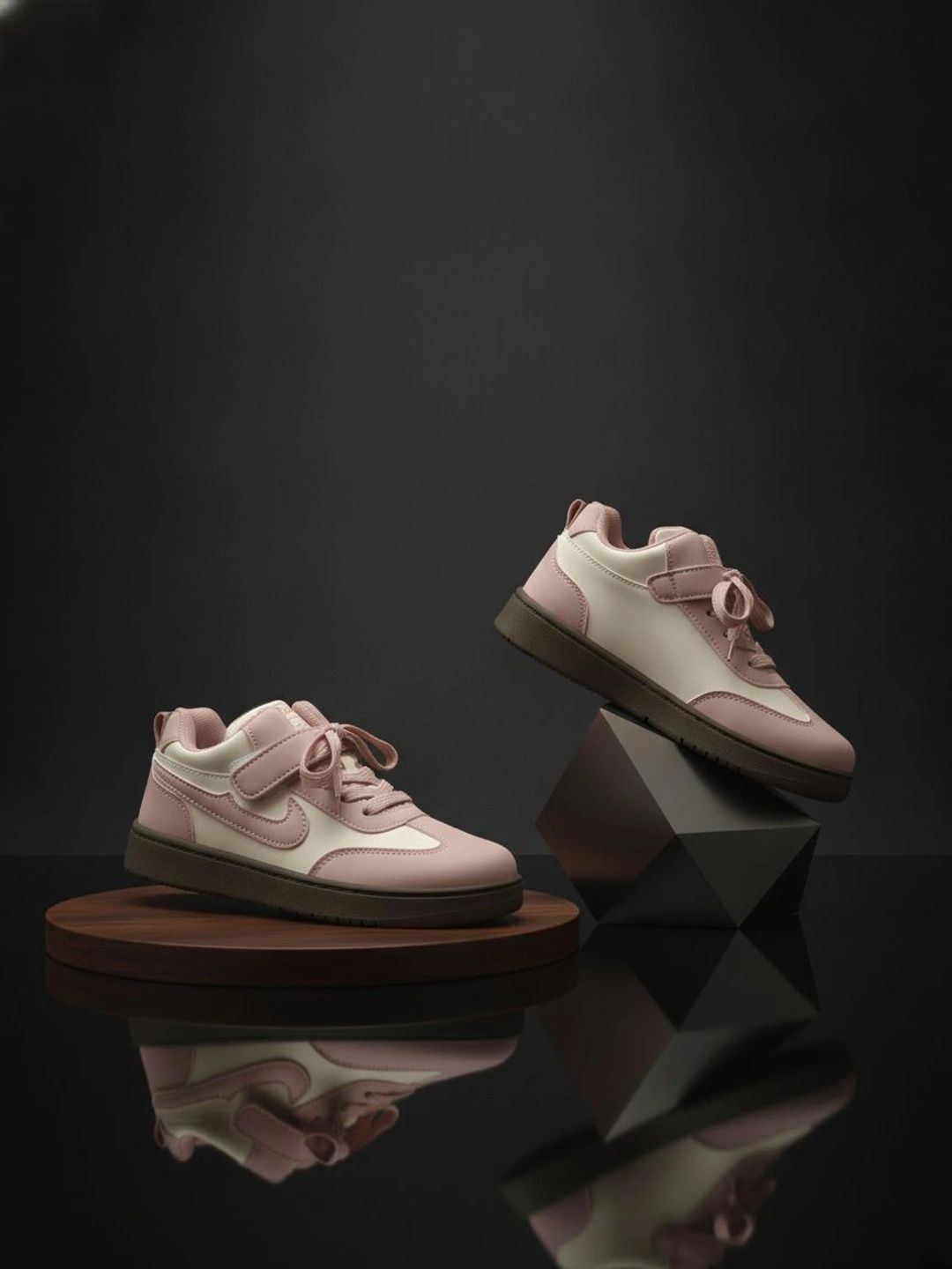 Happy Feet Girls Colourblocked Sneakers-picture-31