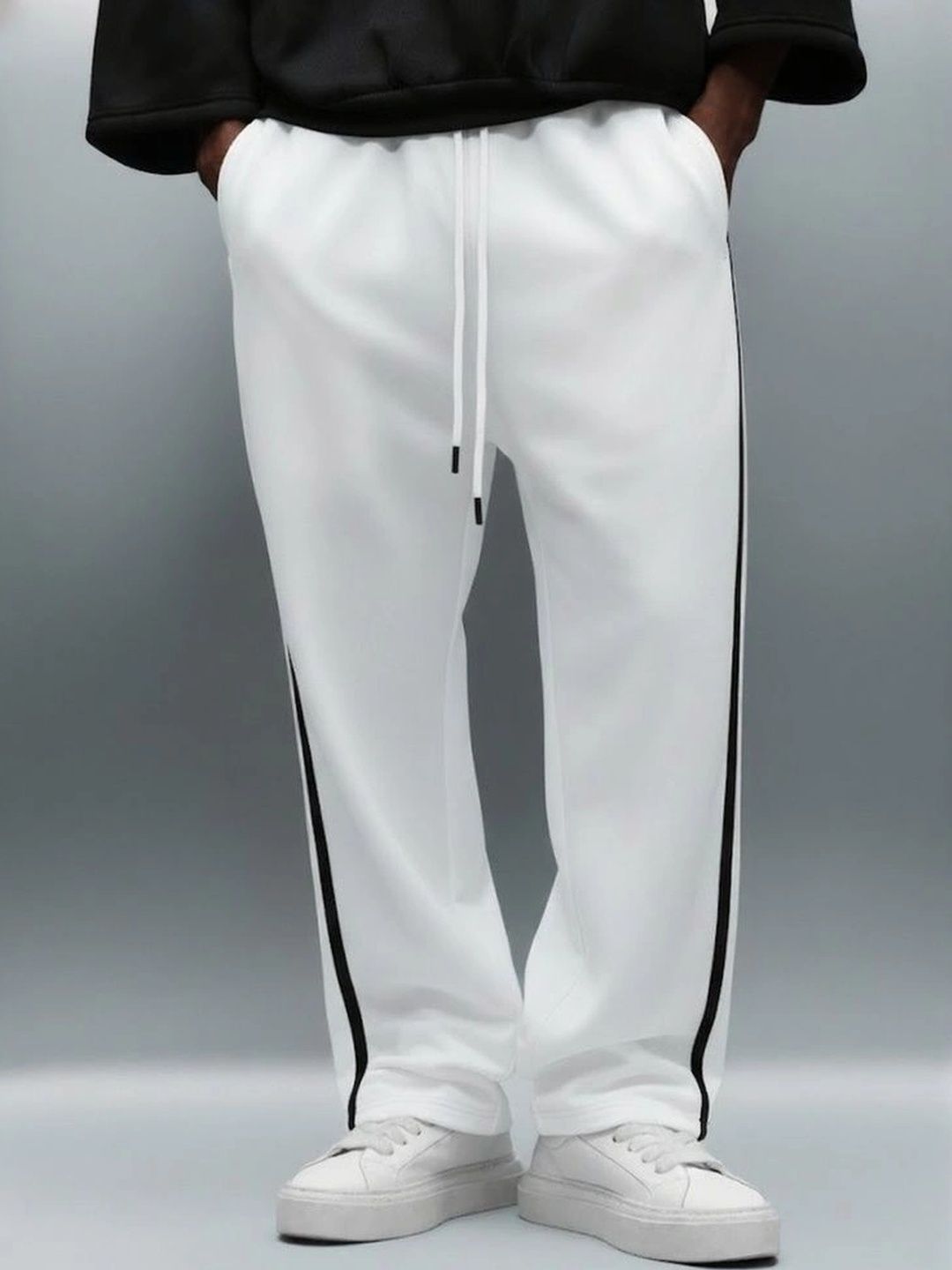 Daphne Maurier Men Striped Regular Fit Training Track Pants-picture-44