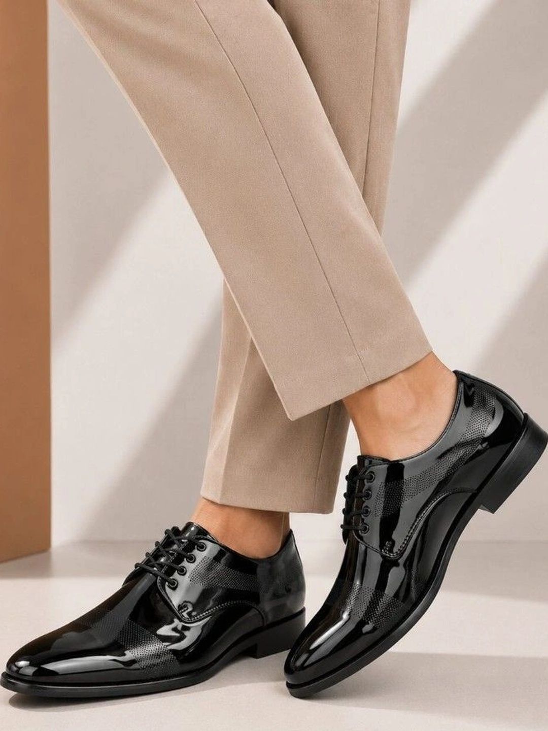 House of Pataudi Men Textured Pointed Toe Lace-Ups Derbys Formal Shoes-image-25