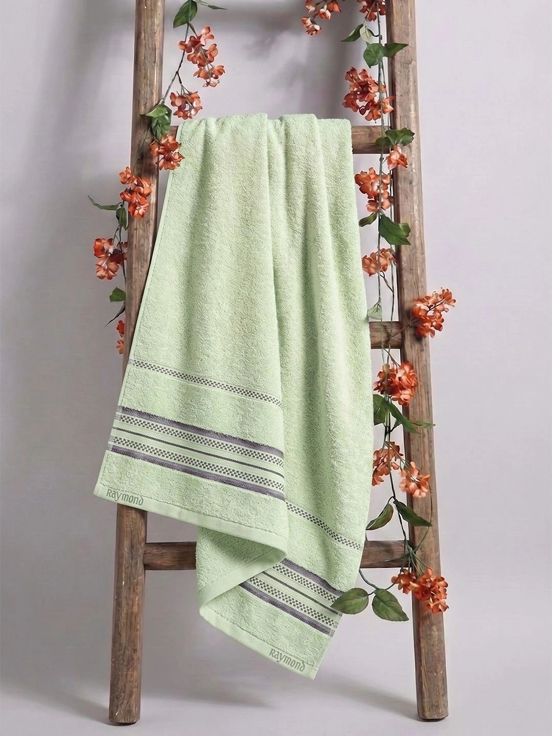 Raymond Home Lime Green 1 Striped Cotton 350 GSM Bath Towel