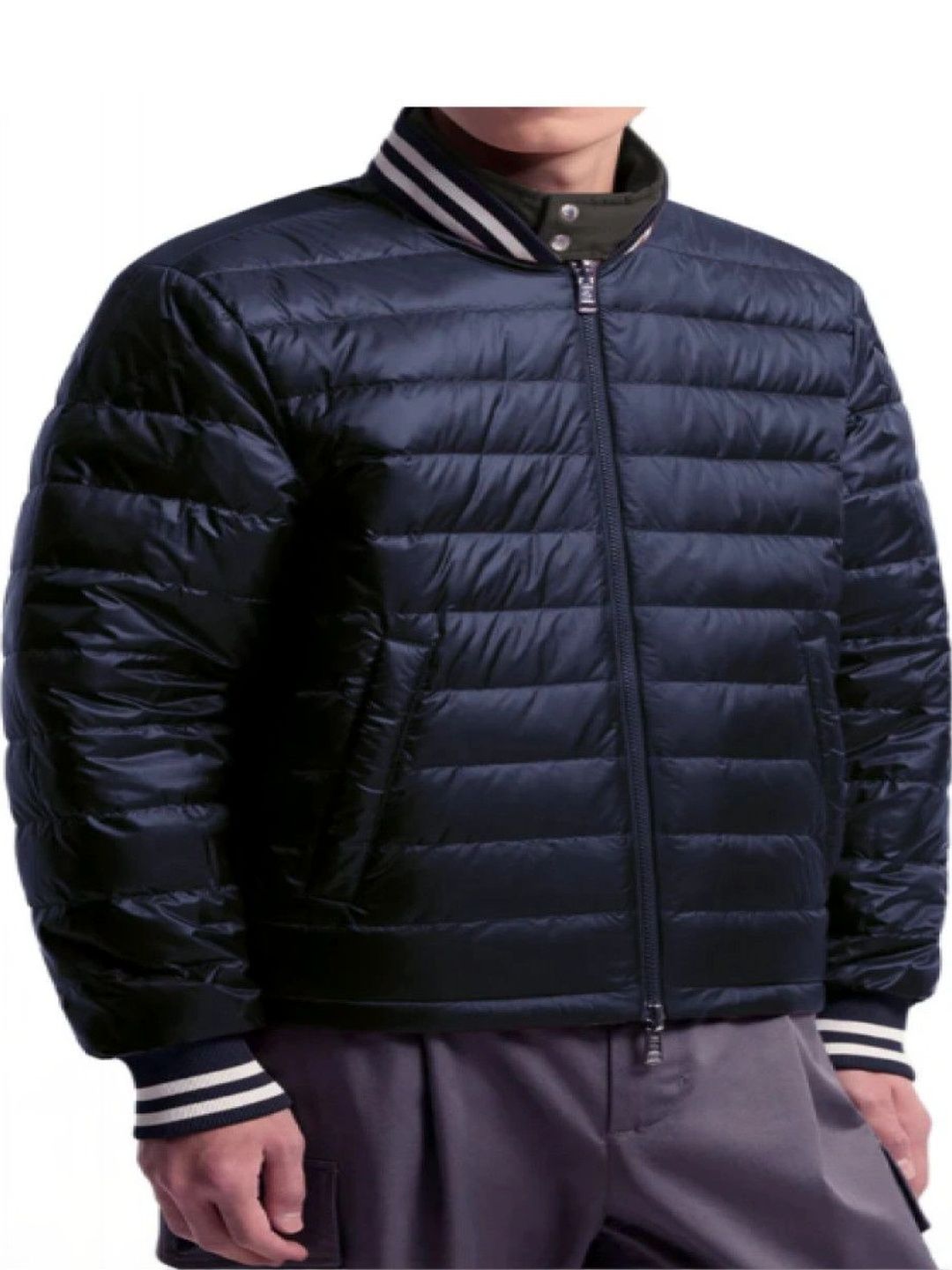 Moncler Men Bomber Jacket-picture-48