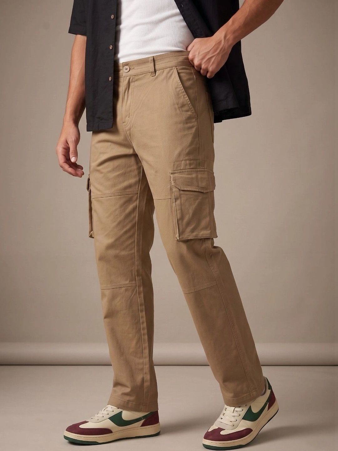 Roadster Men Relaxed Straight Leg Easy Wash Cargos Trousers-picture-50