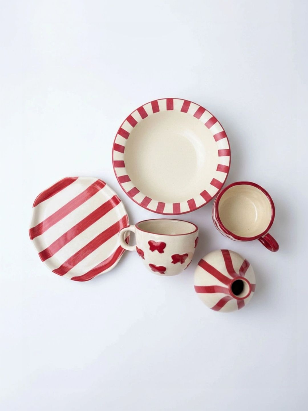 WEAVING HOMES Cream-Coloured & Red Handcrafted and Hand Painted Printed Ceramic Glossy Mug and Bowl Set of Cups and Mugs-image-28