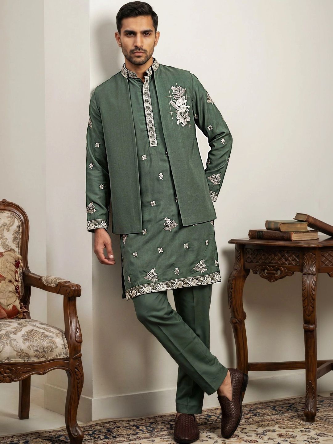 Jompers Men Ethnic Motifs Embroidered Regular Thread Work Kurta with Trousers-picture-14