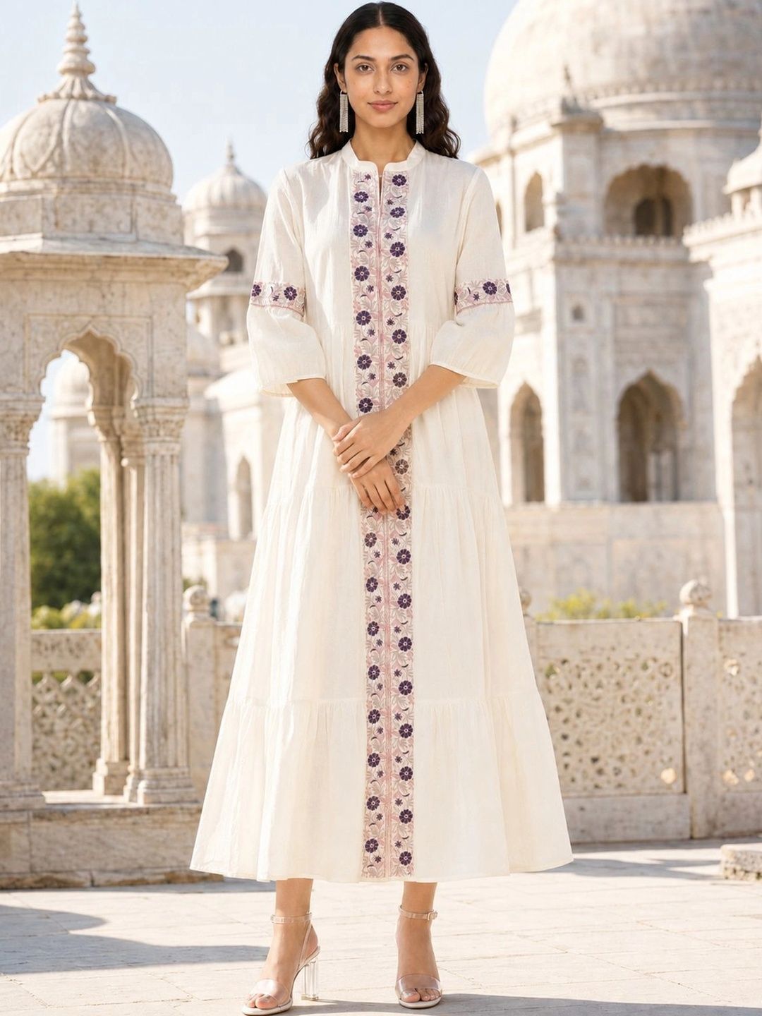 Rangita Embroidered Round Collar A-Line Ethnic Dresses-picture-10