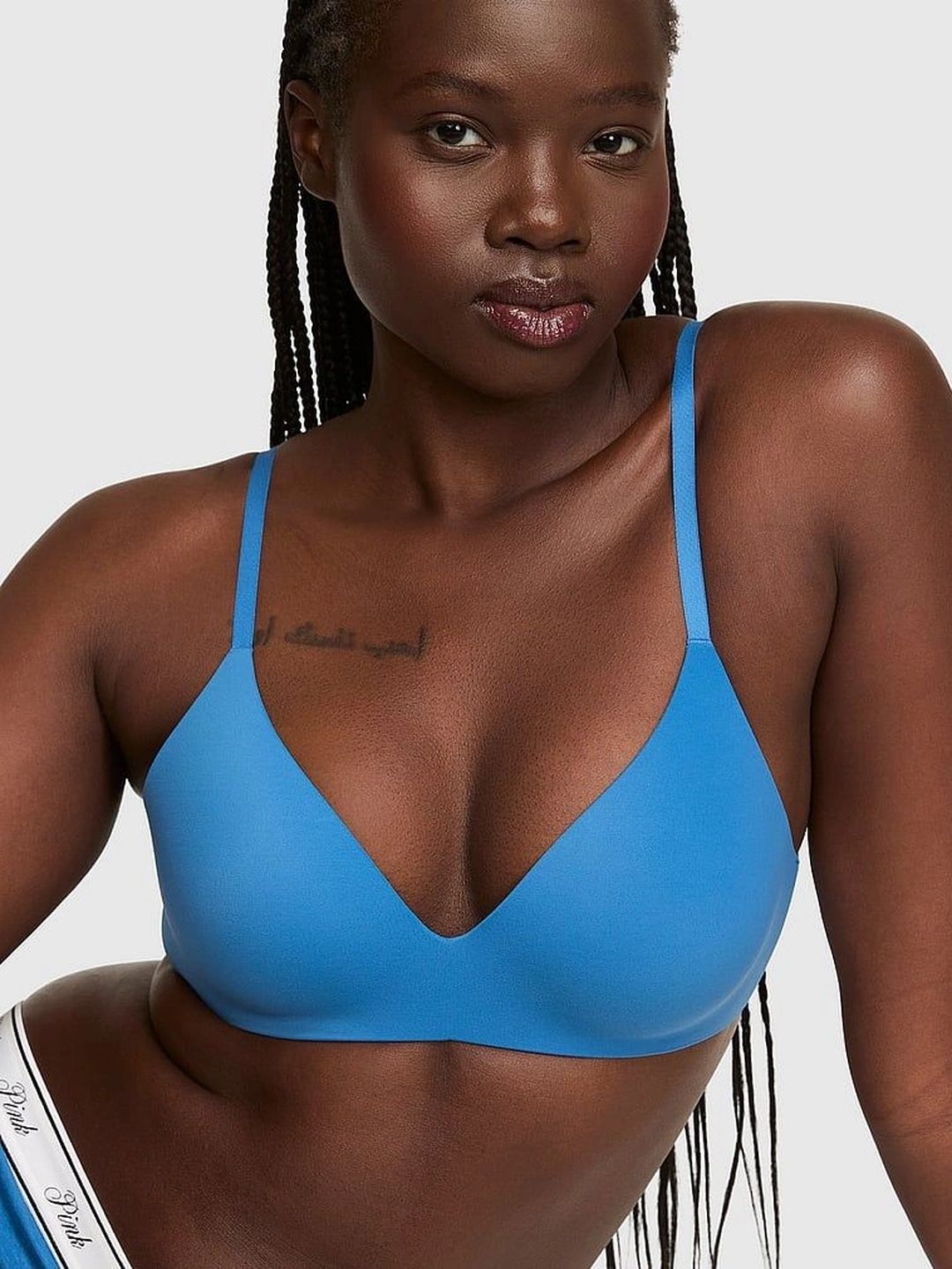Victoria's Secret Bra Medium Coverage Heavily Padded-picture-52
