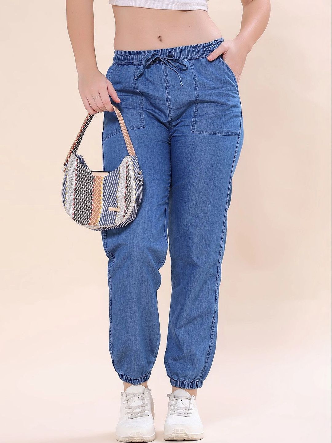 LIMEROAD Women Regular Fit Mid-Rise Jeans-picture-15