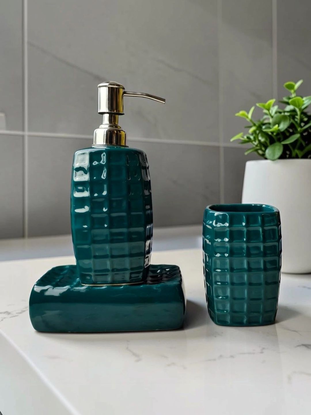 Heirloom Home Green 3 piece Textured Ceramic Bath Accessories Set-picture-49