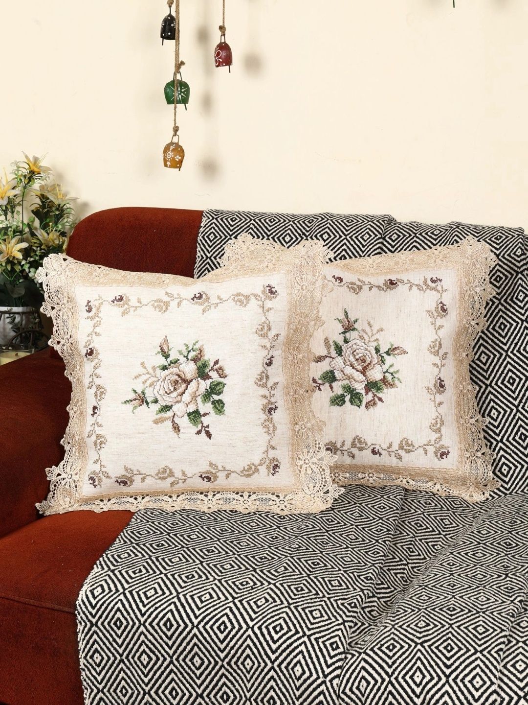 MONKDECOR White Set of 2 Floral Linen Square Cushion Covers-picture-19