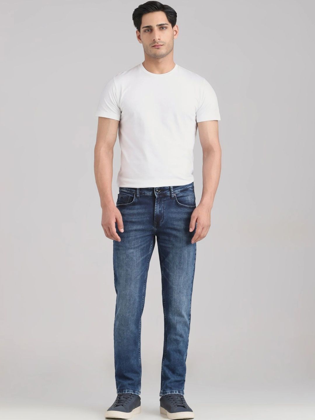 Global Jeans Men Regular Fit Mid-Rise Low Distress Jeans-picture-35