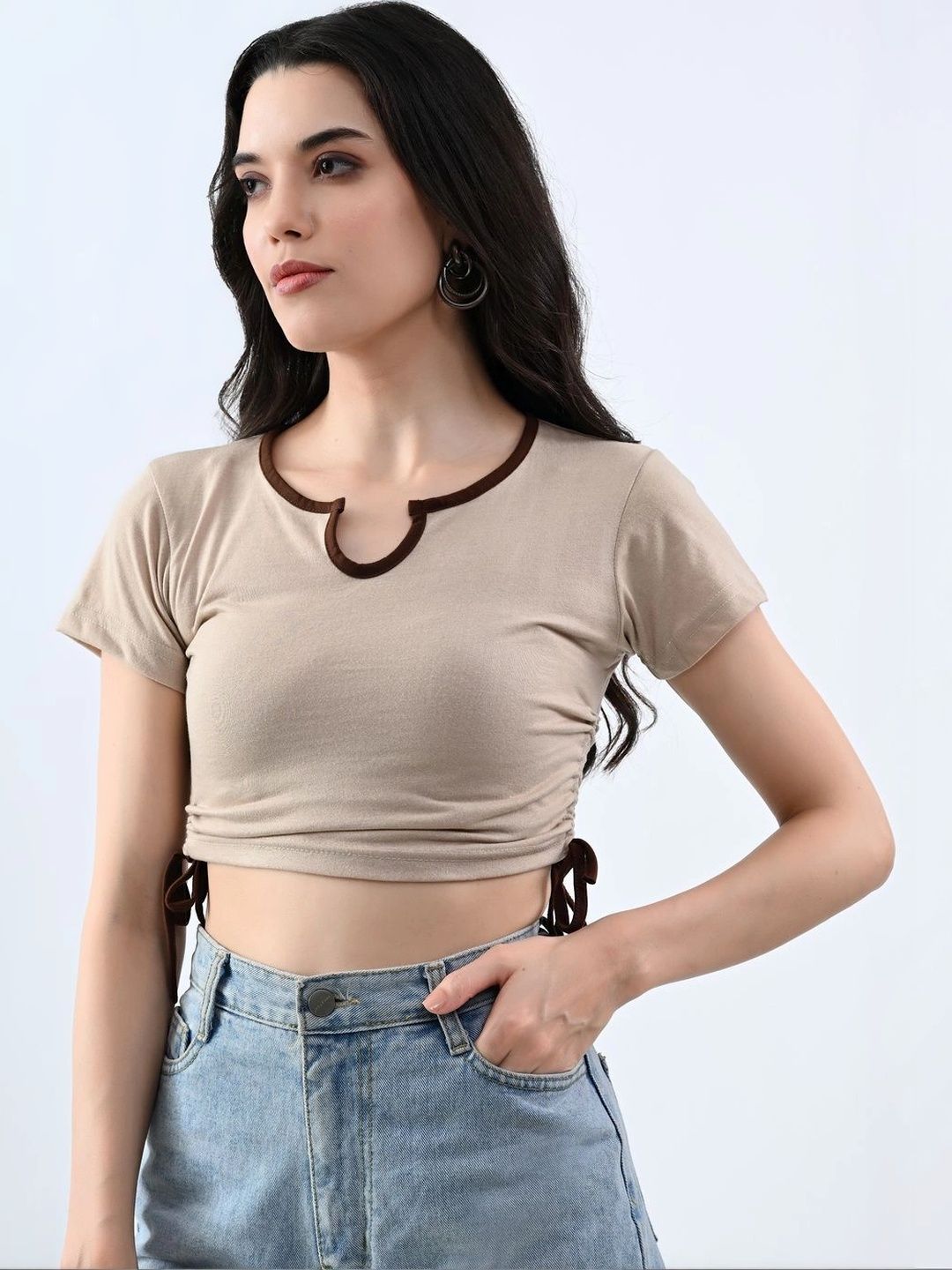 CLAFOUTIS Keyhole Neck Cotton Blend Crop Top-picture-32