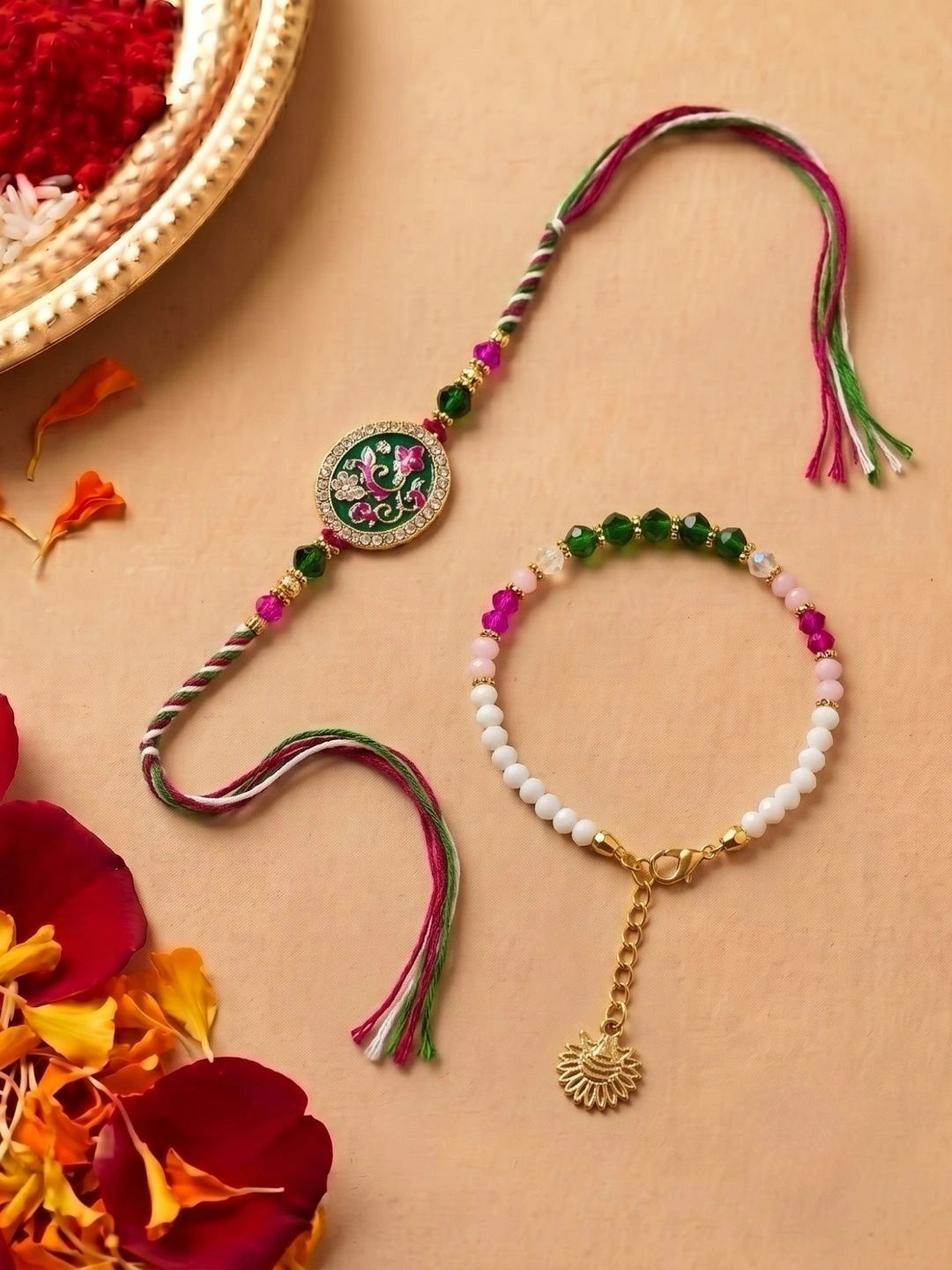 Niscka Thread Rakhi-picture-12