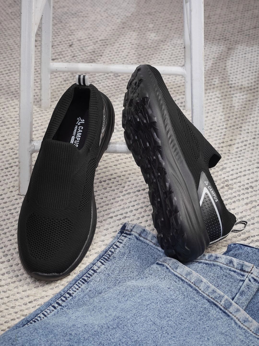 Campus Men Textile Walking Shoes-picture-38