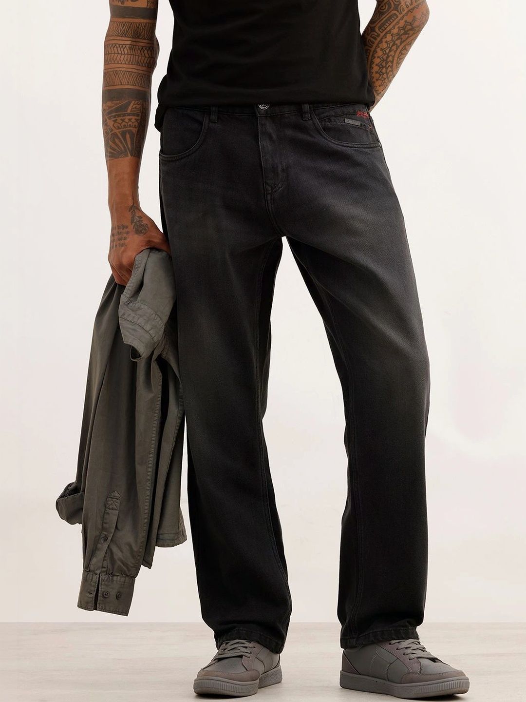 WROGN Men Anti Relaxed Fit High-Rise Light Fade Stretchable Jeans-picture-11