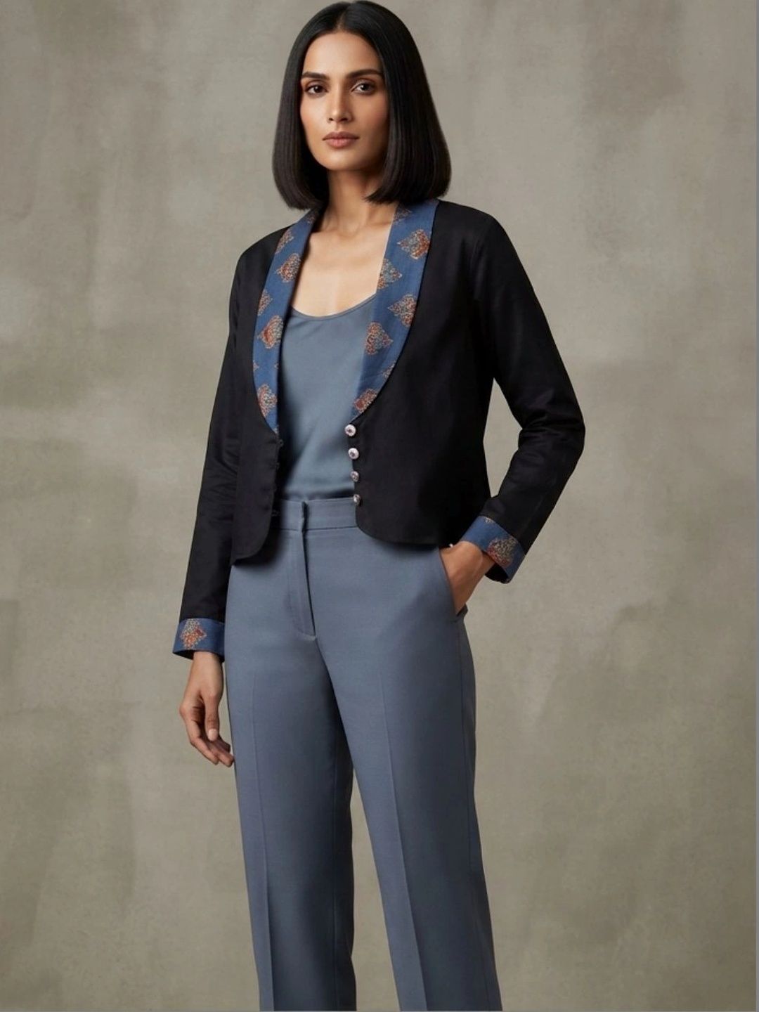 Black In Vogue Women Colourblocked Open Front Jacket with Embroidered-image-12