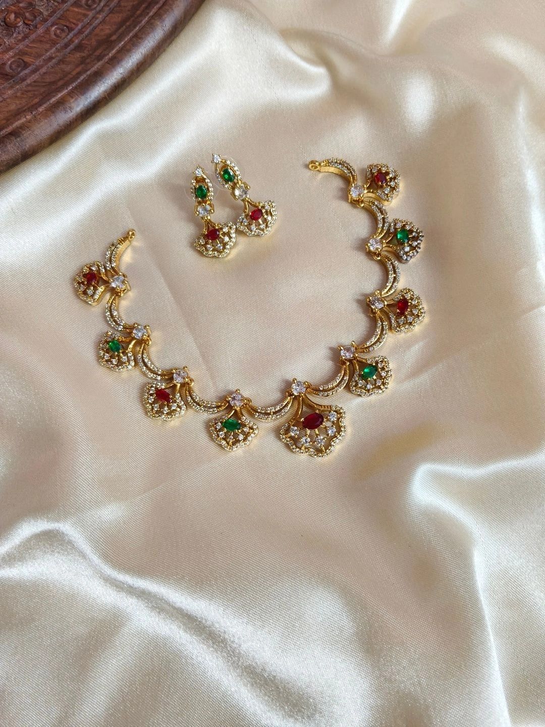 D Rio Fashions Brass-Plated Stone Studded & Beaded Necklace and Earrings-image-35
