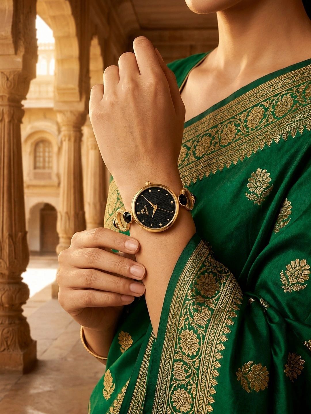 Anouk Women Brass Dial & Bracelet Style Straps Analogue Watch ANW-066-BK-picture-31
