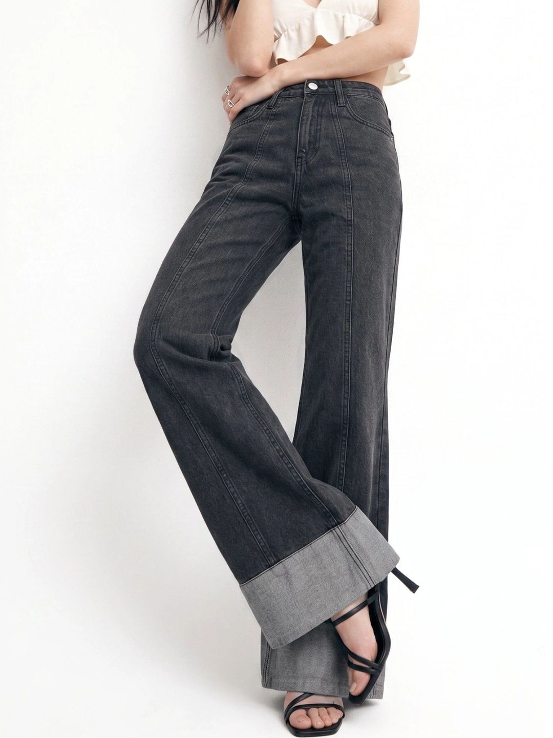 Outzidr Women Wide Leg Mid-Rise Cuffed Hem Jeans-picture-10