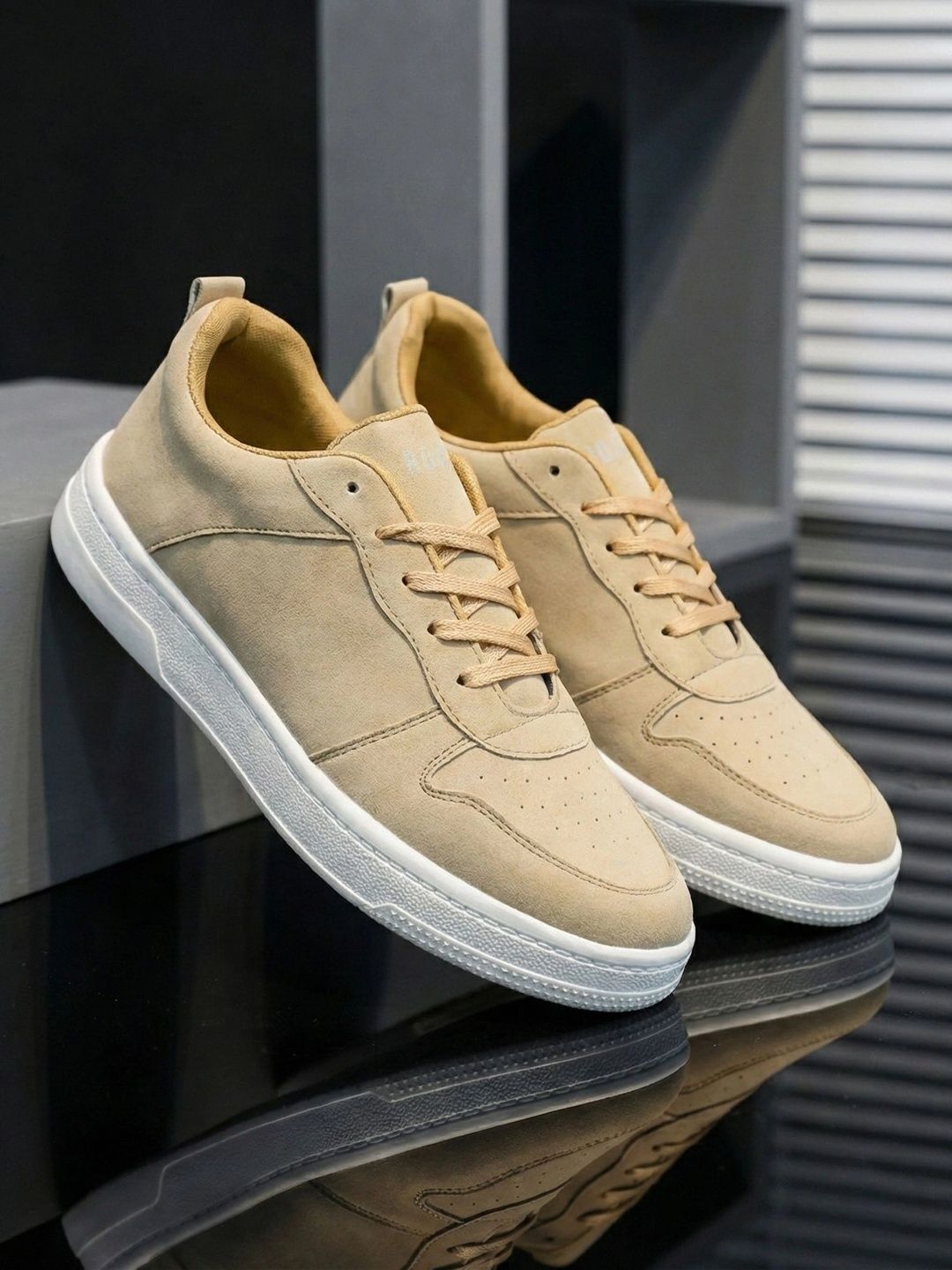ROASTER Men Sneakers-picture-53
