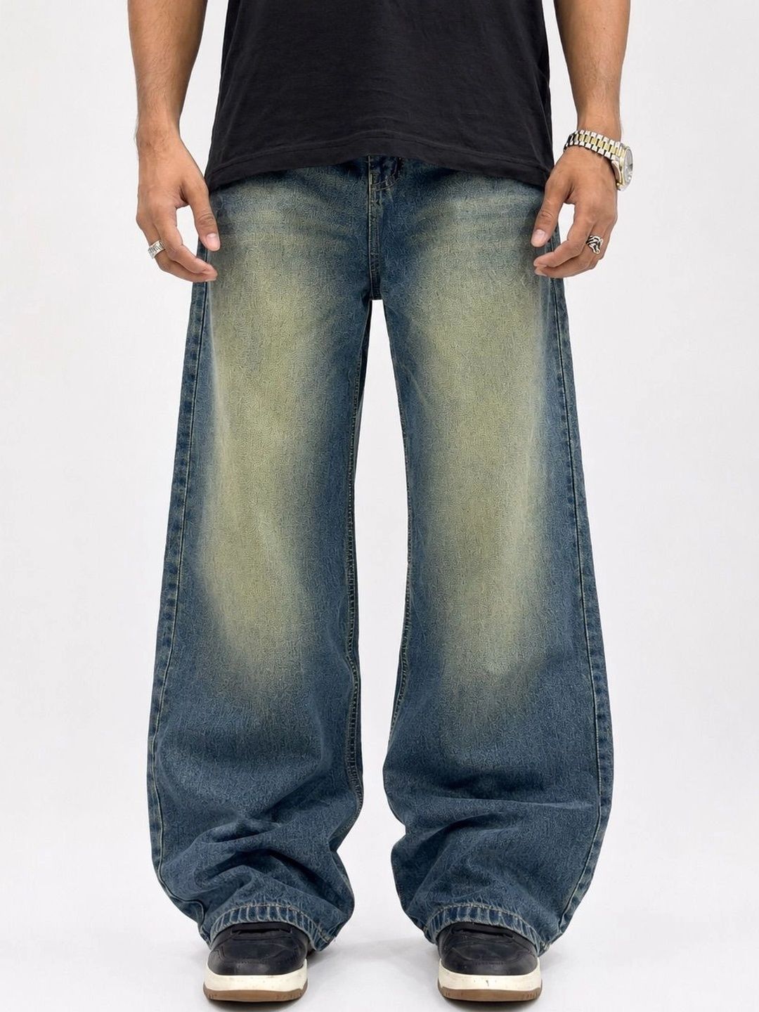 me Queen Men Mid-Rise Low Distress Light Fade Jeans-picture-34