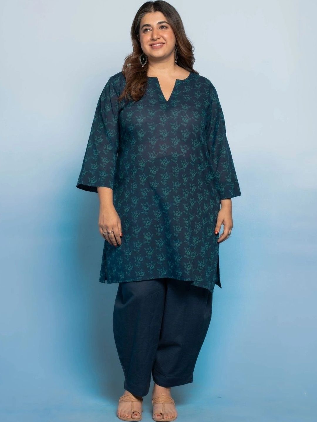 THE INDIAN ETHNIC CO Floral Printed V-Neck Pure Cotton Blend Kurti-picture-37