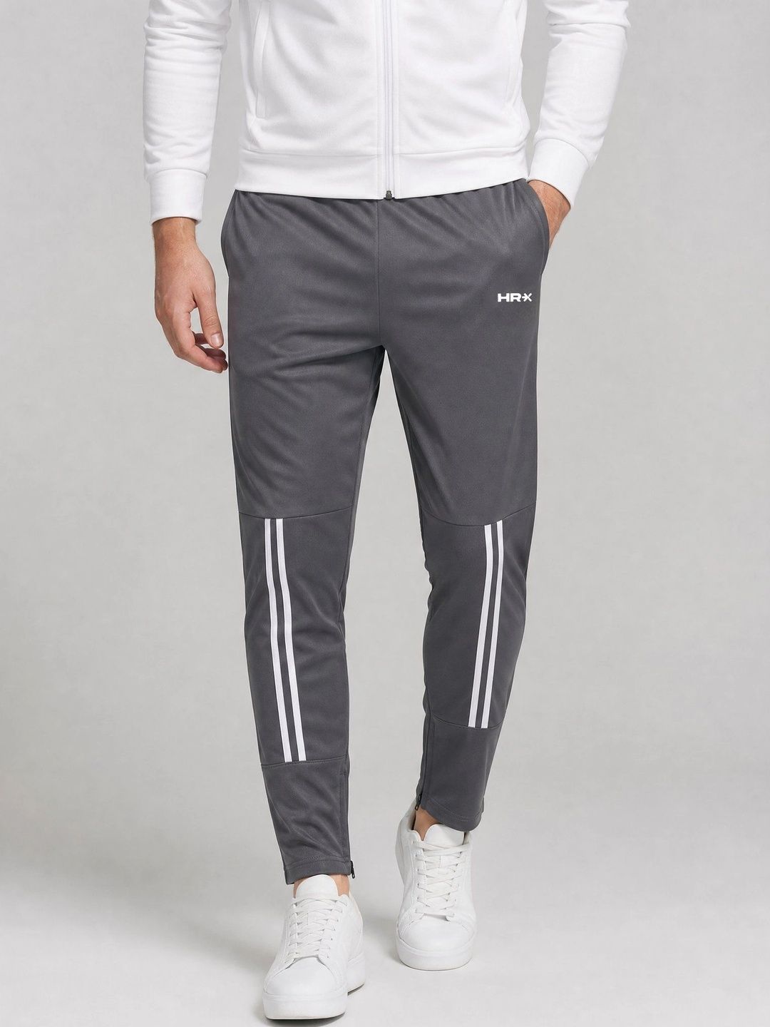 HRX by Hrithik Roshan Men Regular Fit Brand Logo Training Joggers-picture-23