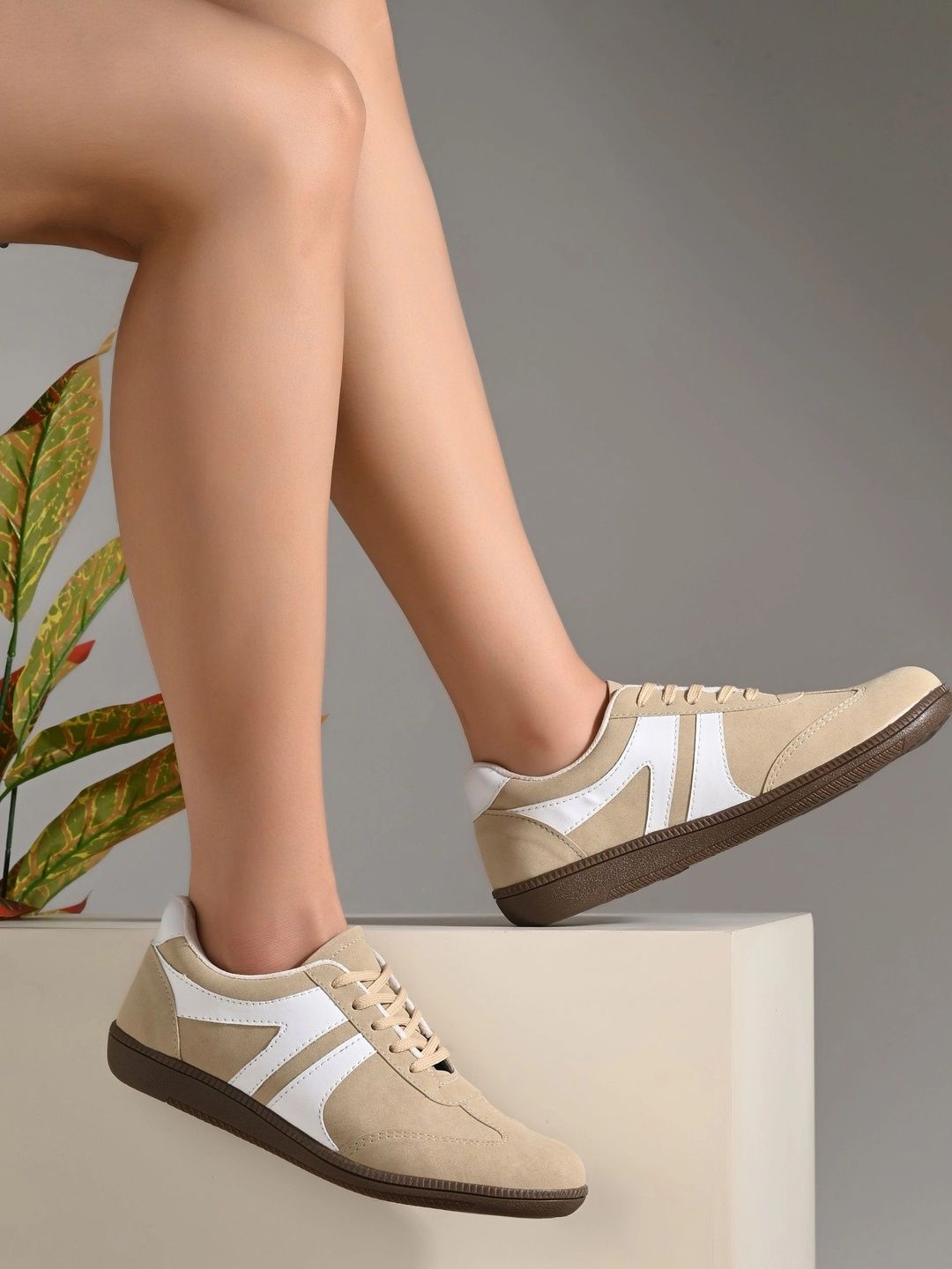 Ifah Women Colourblocked Sneakers-picture-40