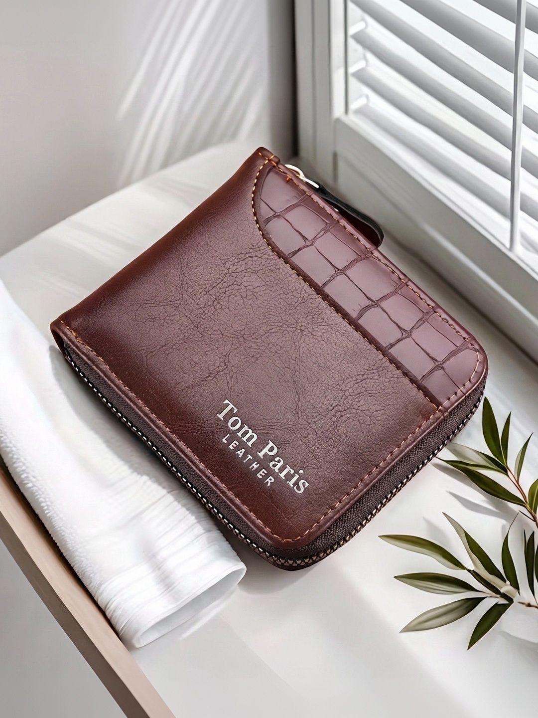 TomParis Men PU Two Fold Wallet-picture-10