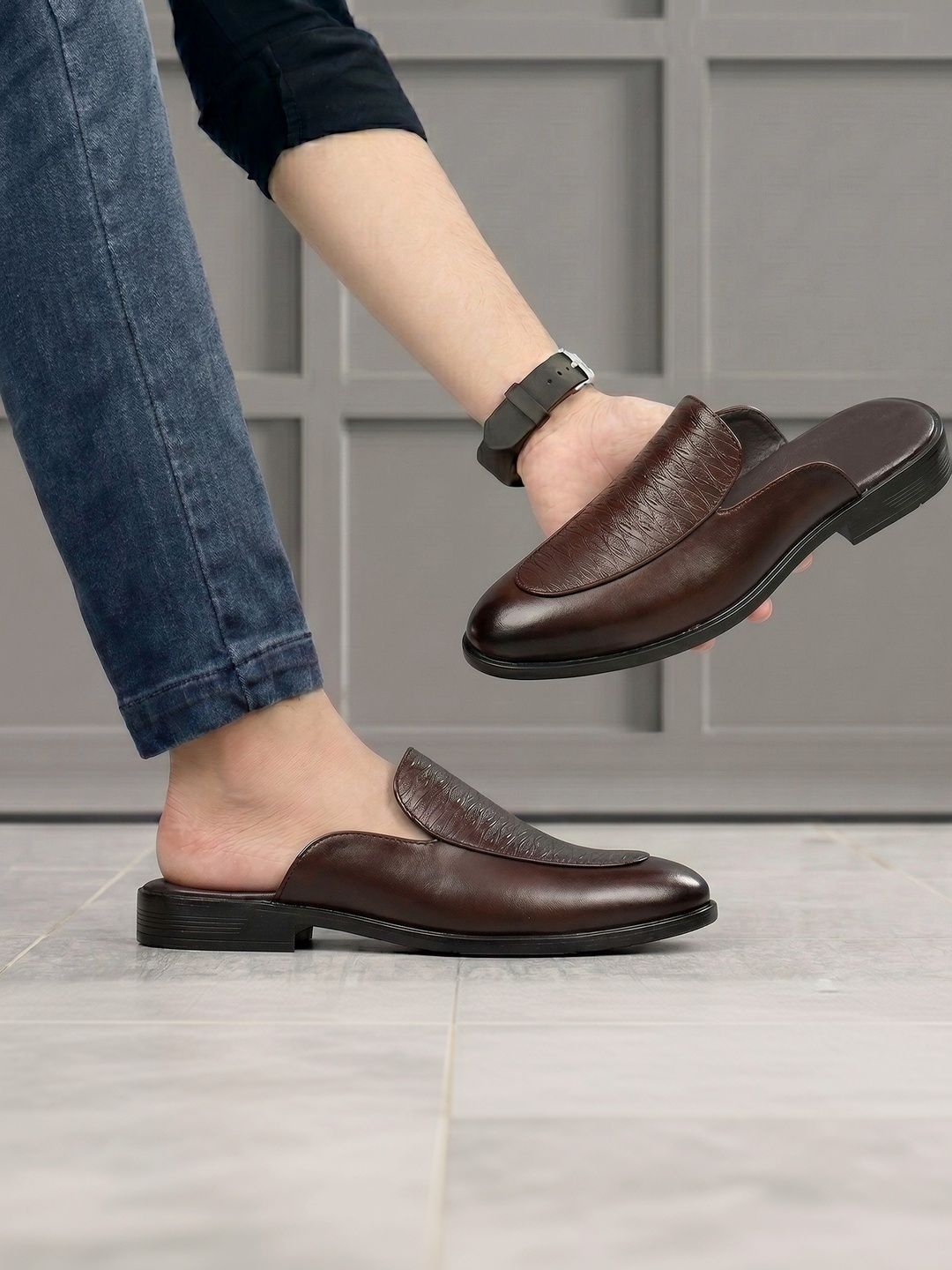 Anouk Men Textured Mules-picture-38