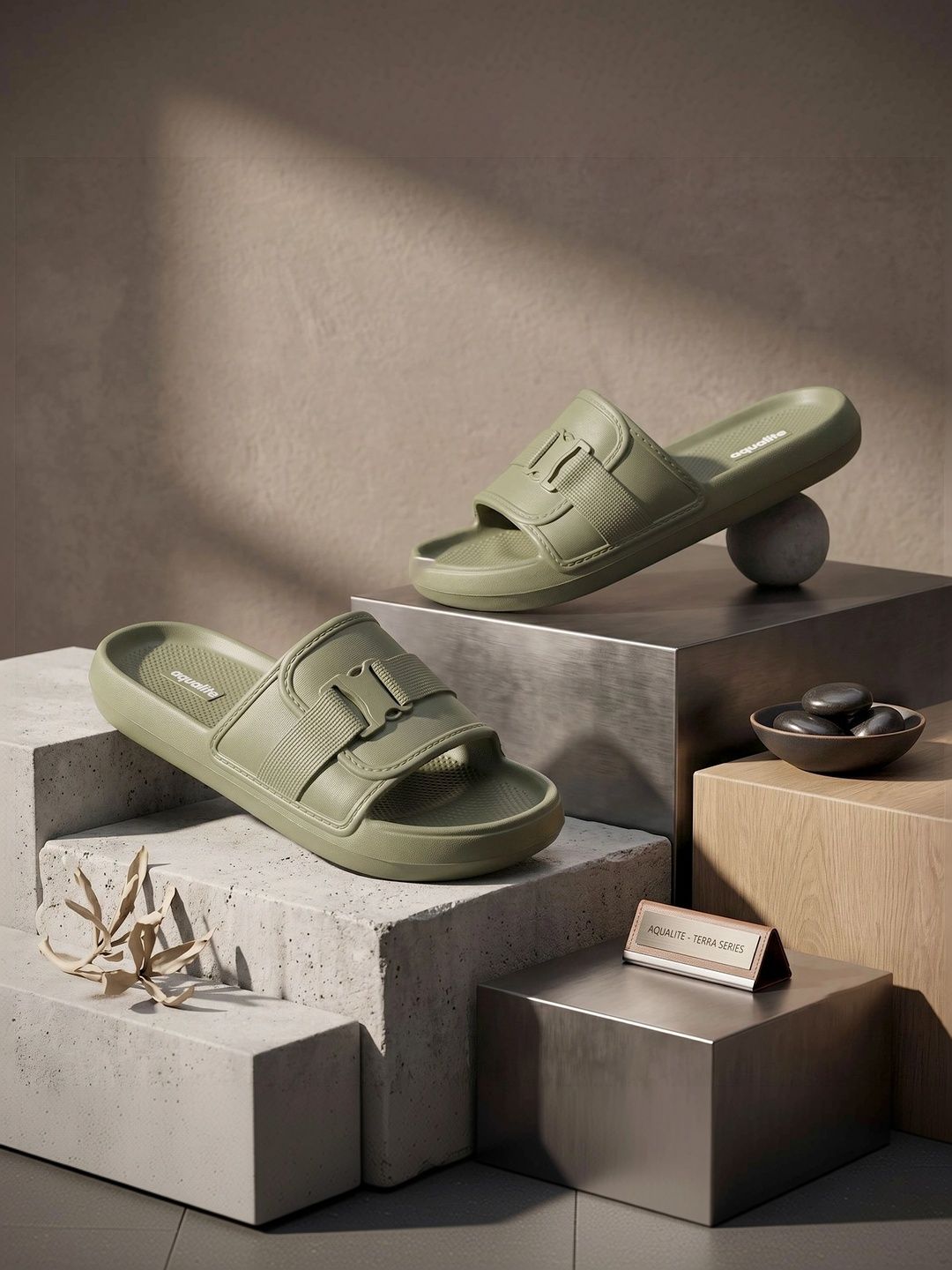 Aqualite Men Sliders-picture-17