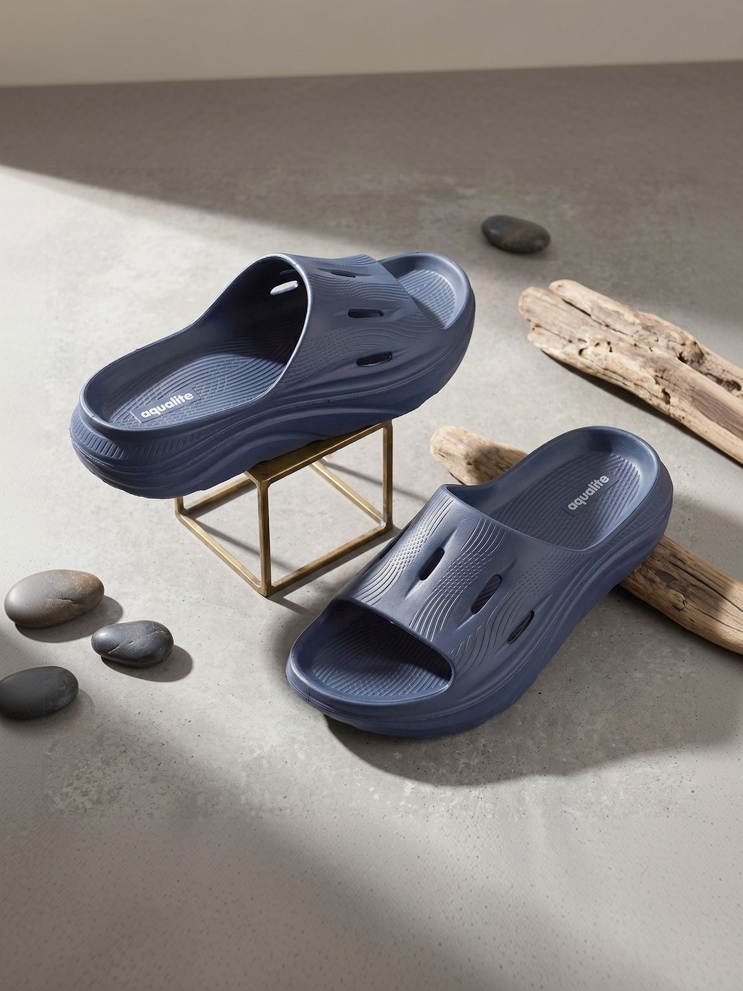 Aqualite Men Sliders-picture-25