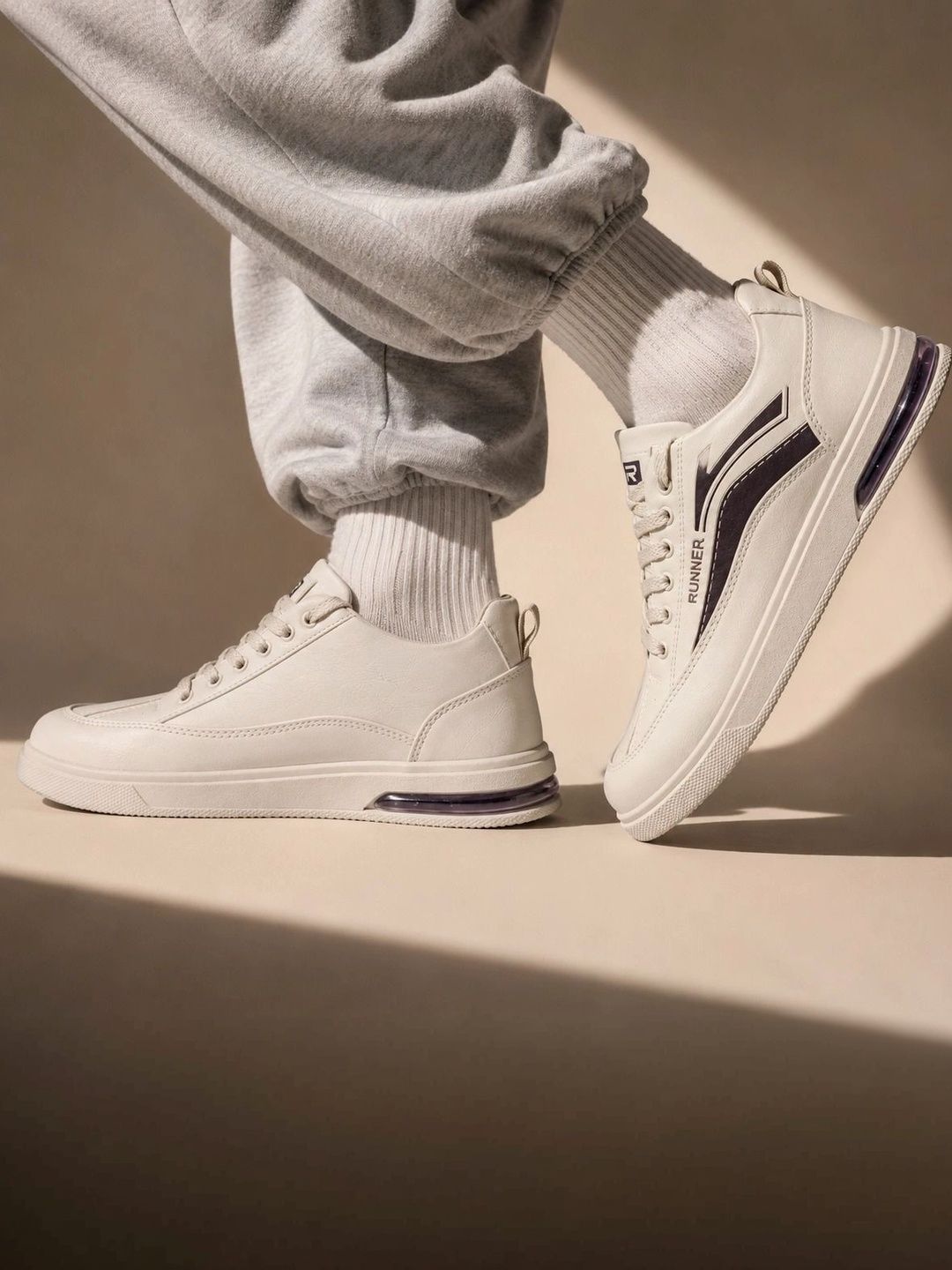 JOOTIYAPA Men Colourblocked Sneakers-picture-49