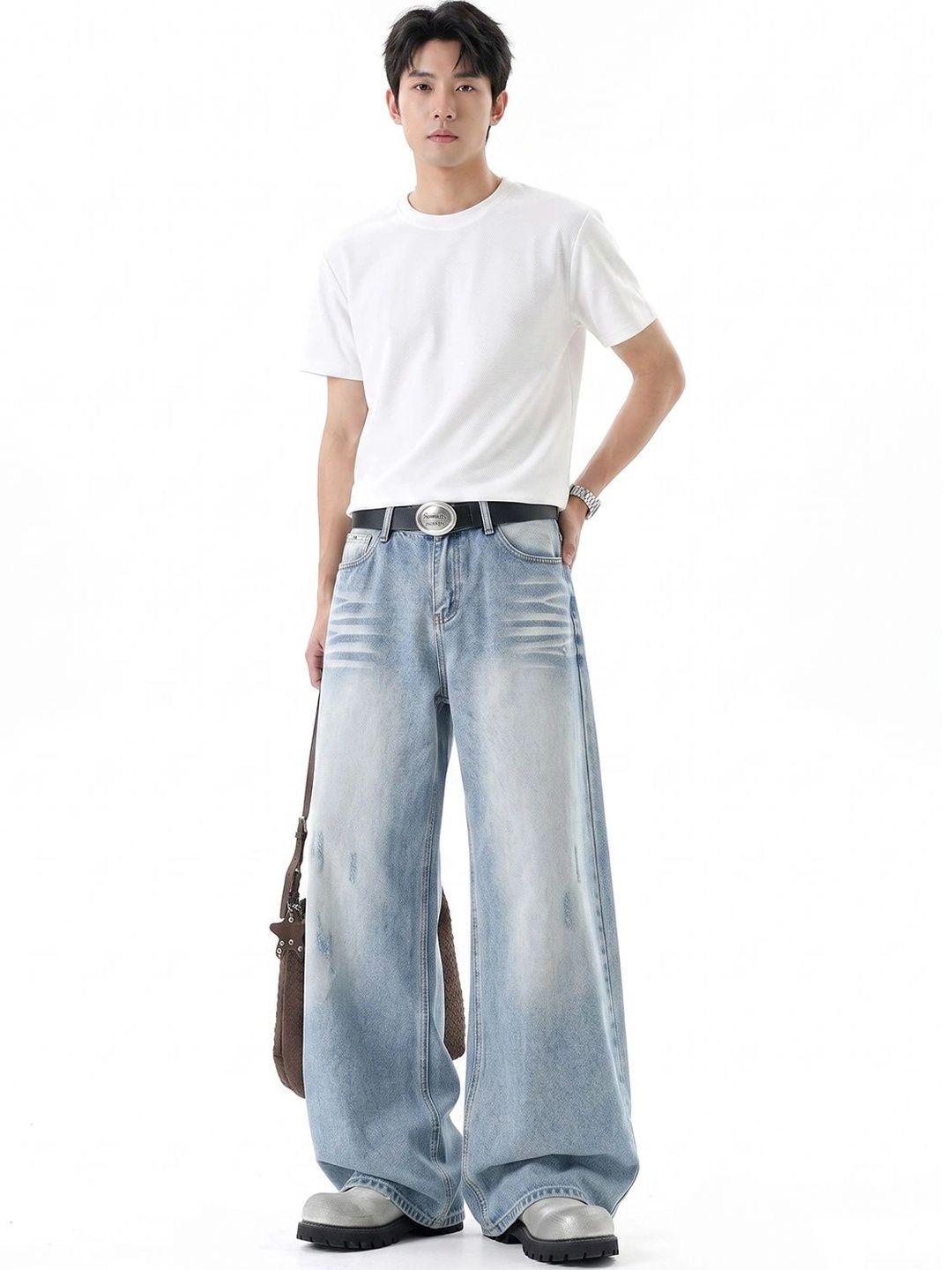 Suo Men Wide Leg Mid-Rise Mildly Distressed Light Fade Jeans-picture-40