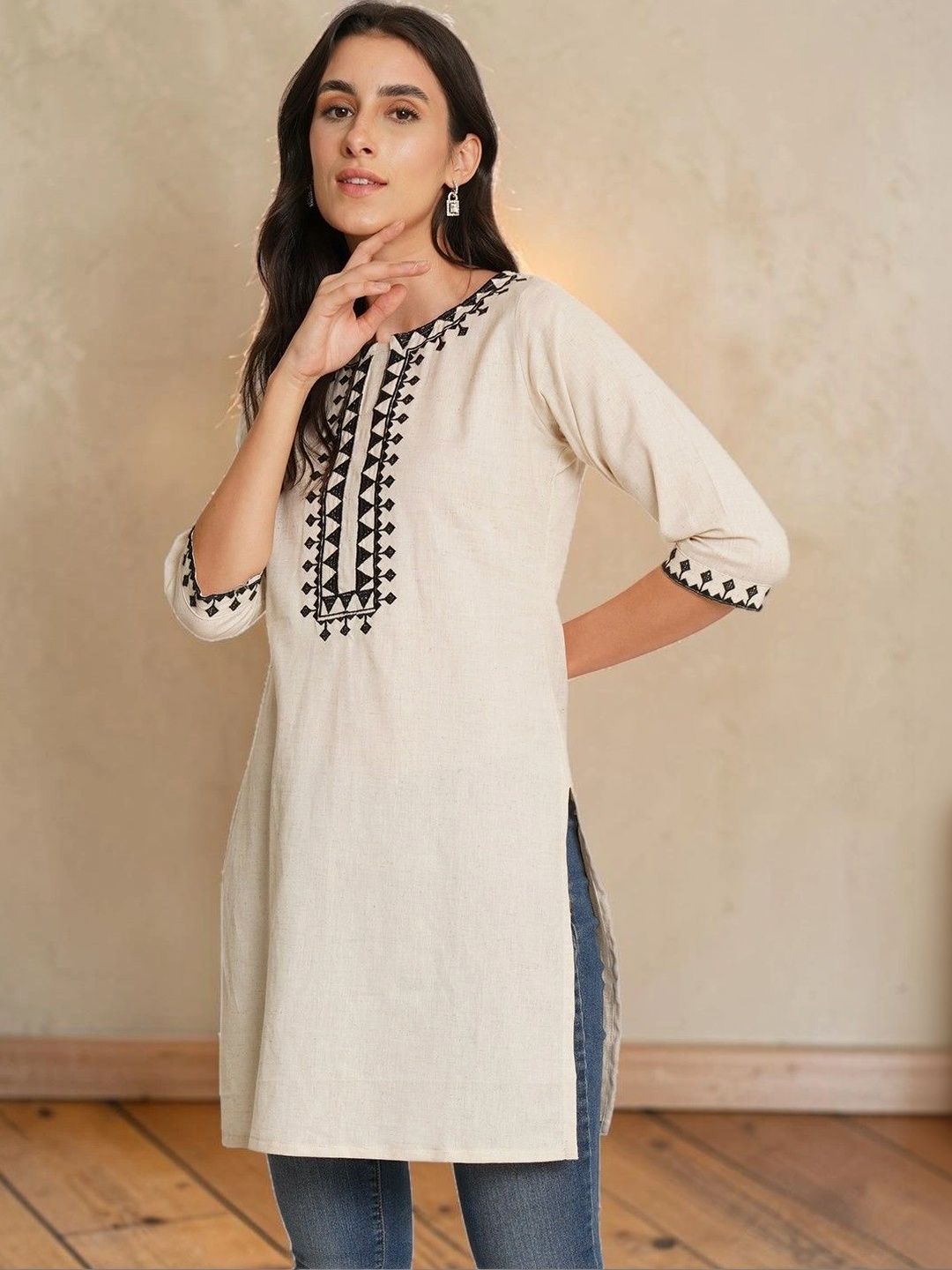 Hyba Embroidered Ethnic Motif Embroidered Pure Cotton Top-picture-34