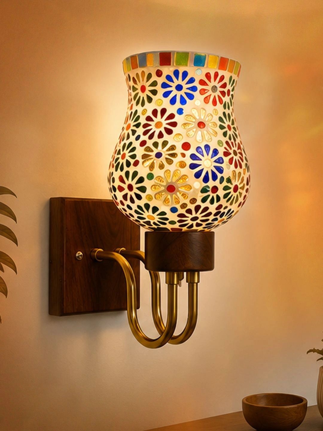Myntra Elegant Homes Multicoloured Printed Wood Abstract Shaped Shaped Wall Lamp-image-22