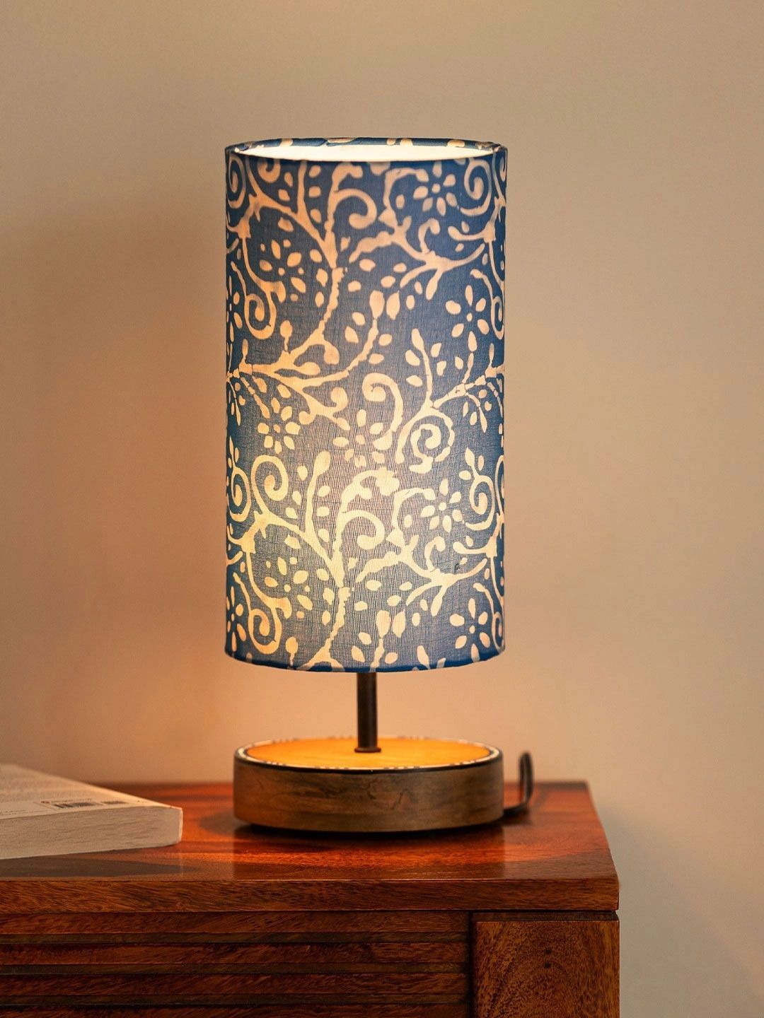 ExclusiveLane Brown Printed Wood Cylindrical Shaped Table Lamp-image-49