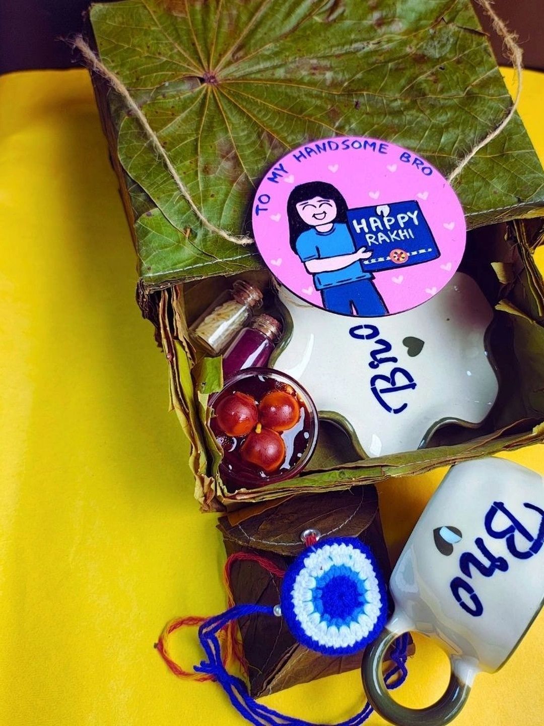 TheYUGO Rakhi-picture-15
