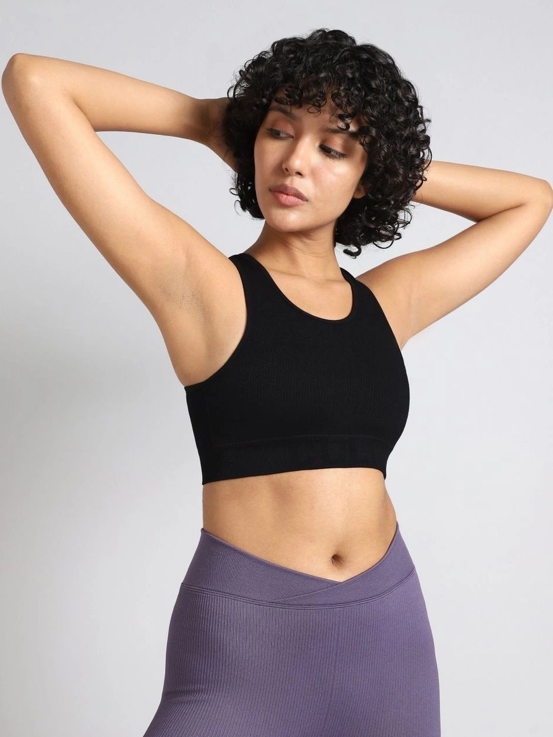 CULT Women's Black Medium Support Seamless Reversible Bra-image-6