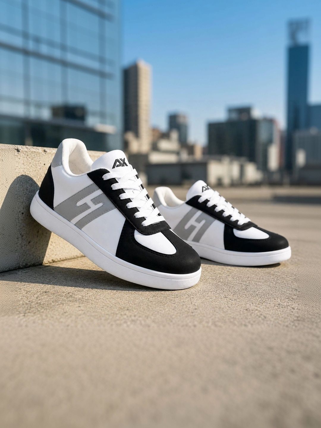 AIRBELL X AIRX Men Colourblocked Sneakers-picture-11