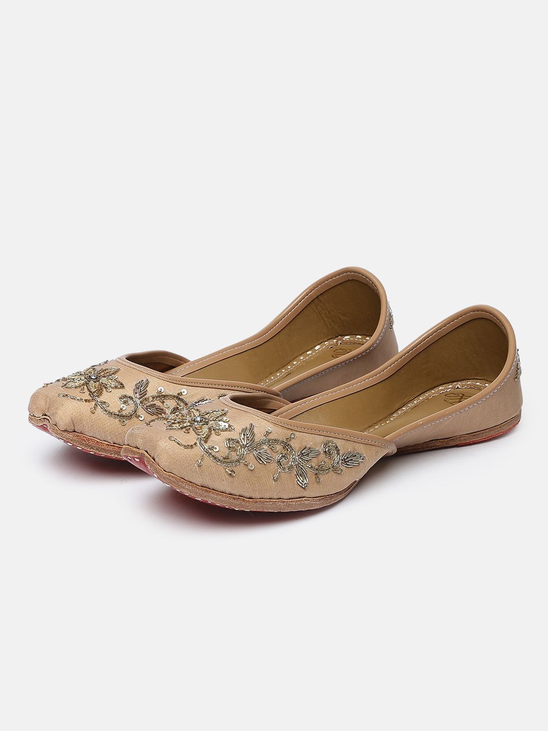 House of Pataudi Women Embellished Ethnic Mojaris Flats-picture-35