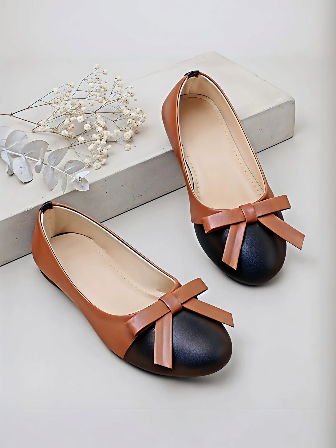 Dripteen Girls Slip On Bow Applique Ballerinas-picture-27