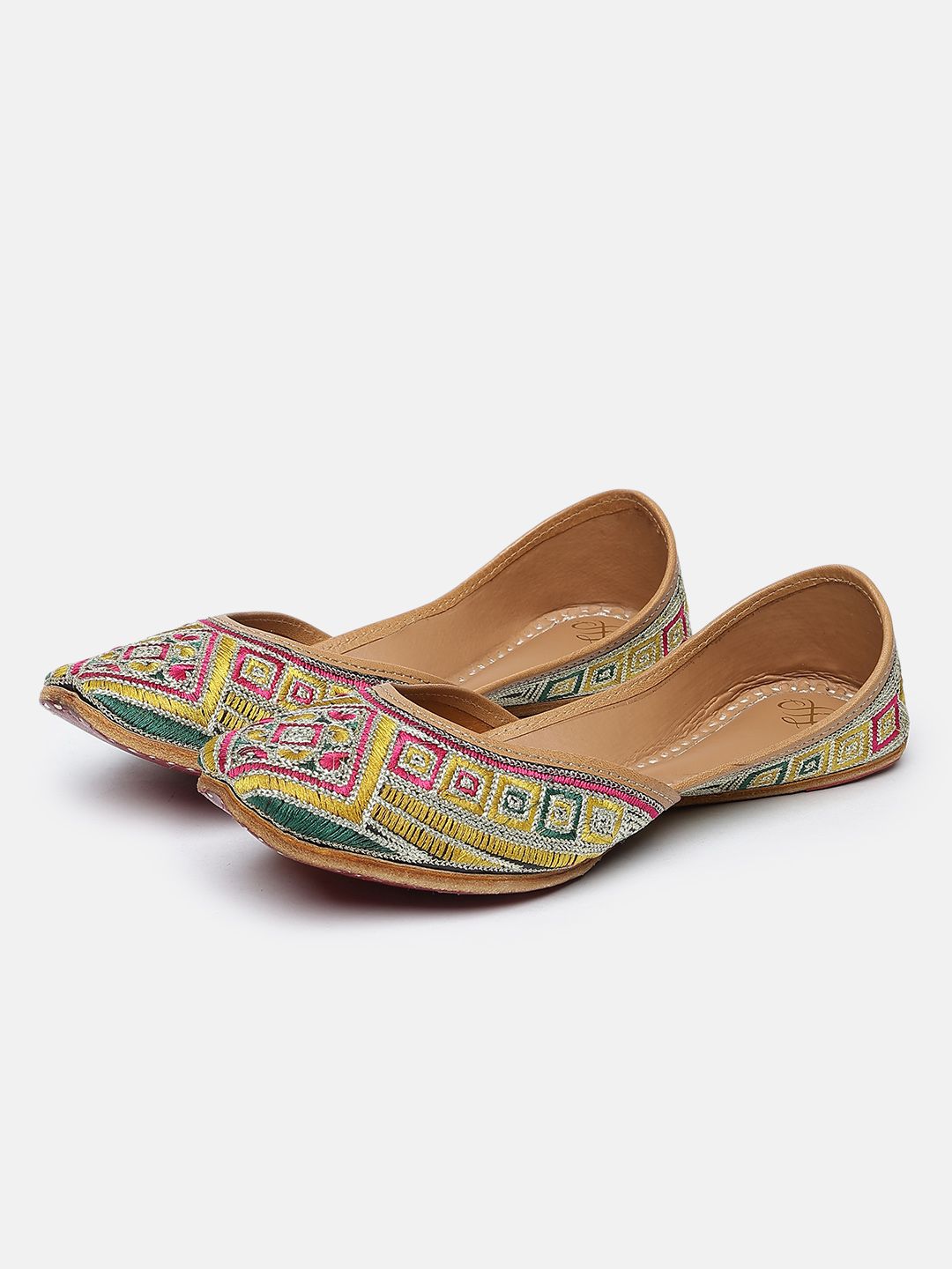House of Pataudi Women Embroidered Mojaris-image-16