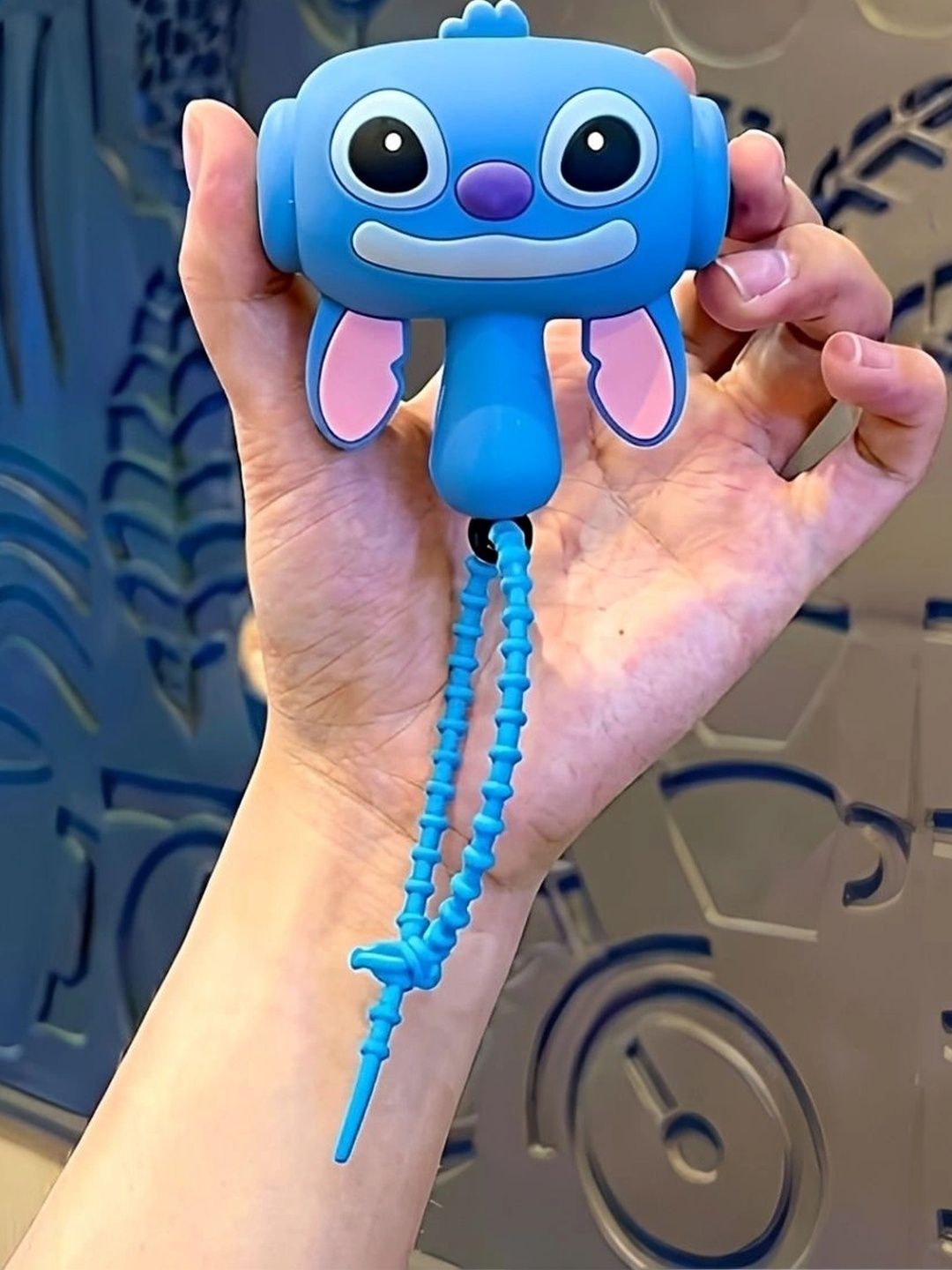 OPINA Cartoon Character Handheld Play Toy with Easy-Grip Handle-picture-22