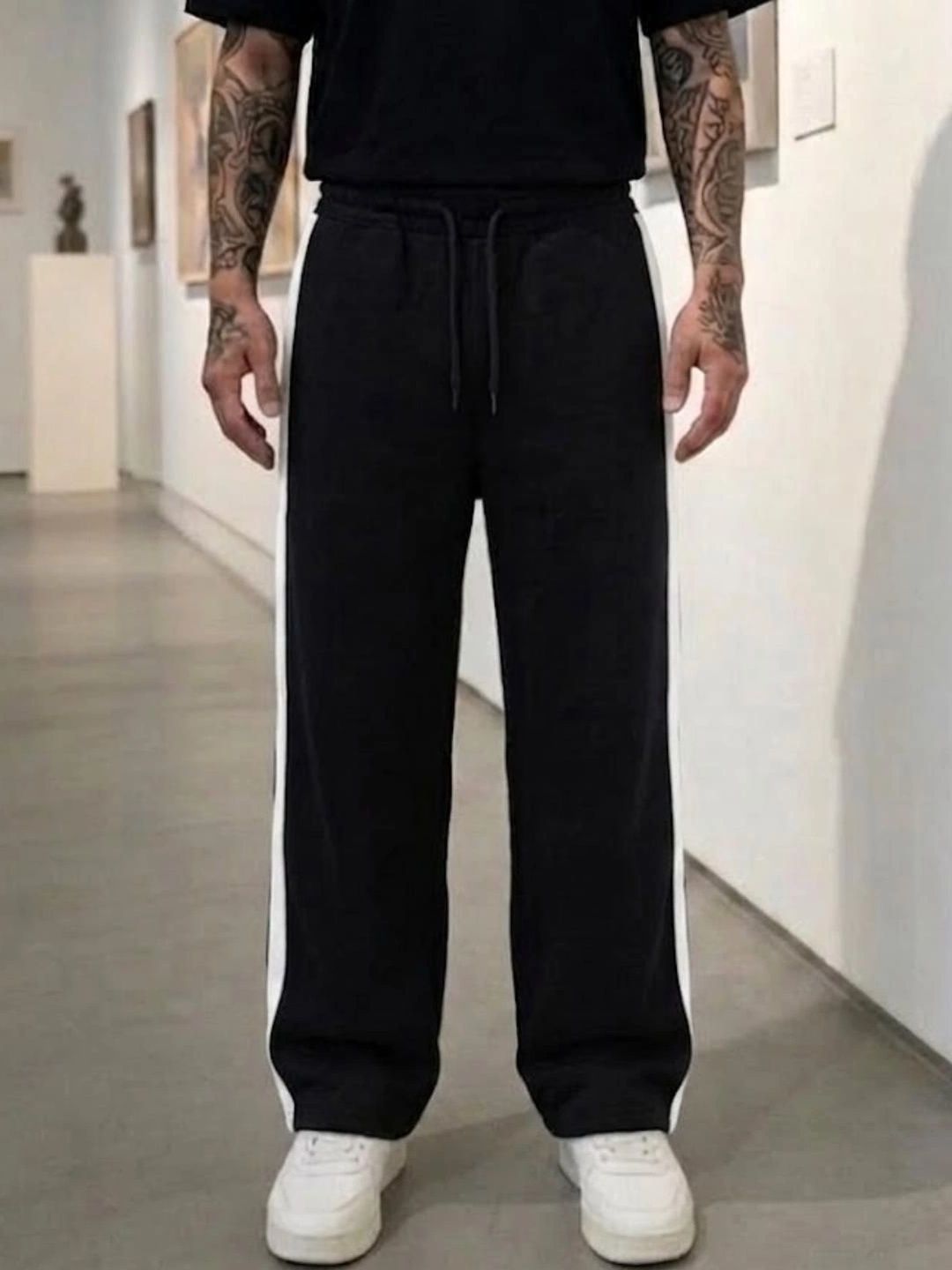 PROGENY Men Relaxed Fit Colourblocked Training Track Pants-picture-14